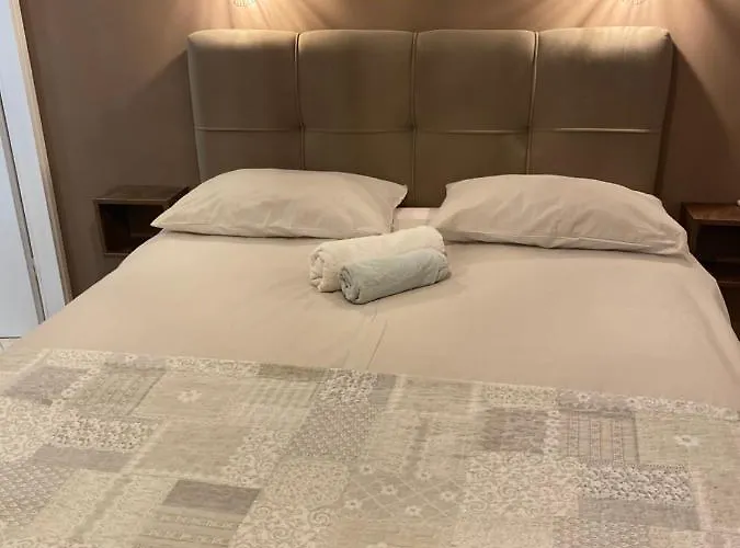 Oliva アパート *