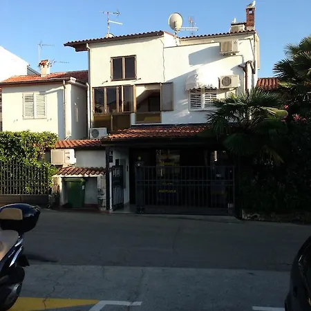 Apartment Oliva *